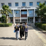 Kesinleşmiş hapis cezası bulunan 2 şüpheli yakalandı 1 Kesinleşmiş hapis cezası bulunan 2 şüpheli yakalandı