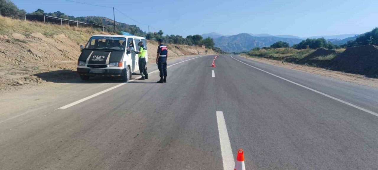 Köşk’te şok trafik uygulaması