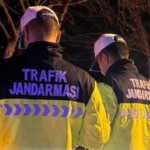 Kural tanımaz sürücü bu sefer uyuşturucu madde etkisi ile araç kullanırken yakalandı 5 Kural tanımaz sürücü bu sefer uyuşturucu madde etkisi ile araç kullanırken yakalandı