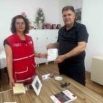 Minik yürekler harçlıklarını Gazze için topladı 8 Minik yürekler harçlıklarını Gazze için topladı