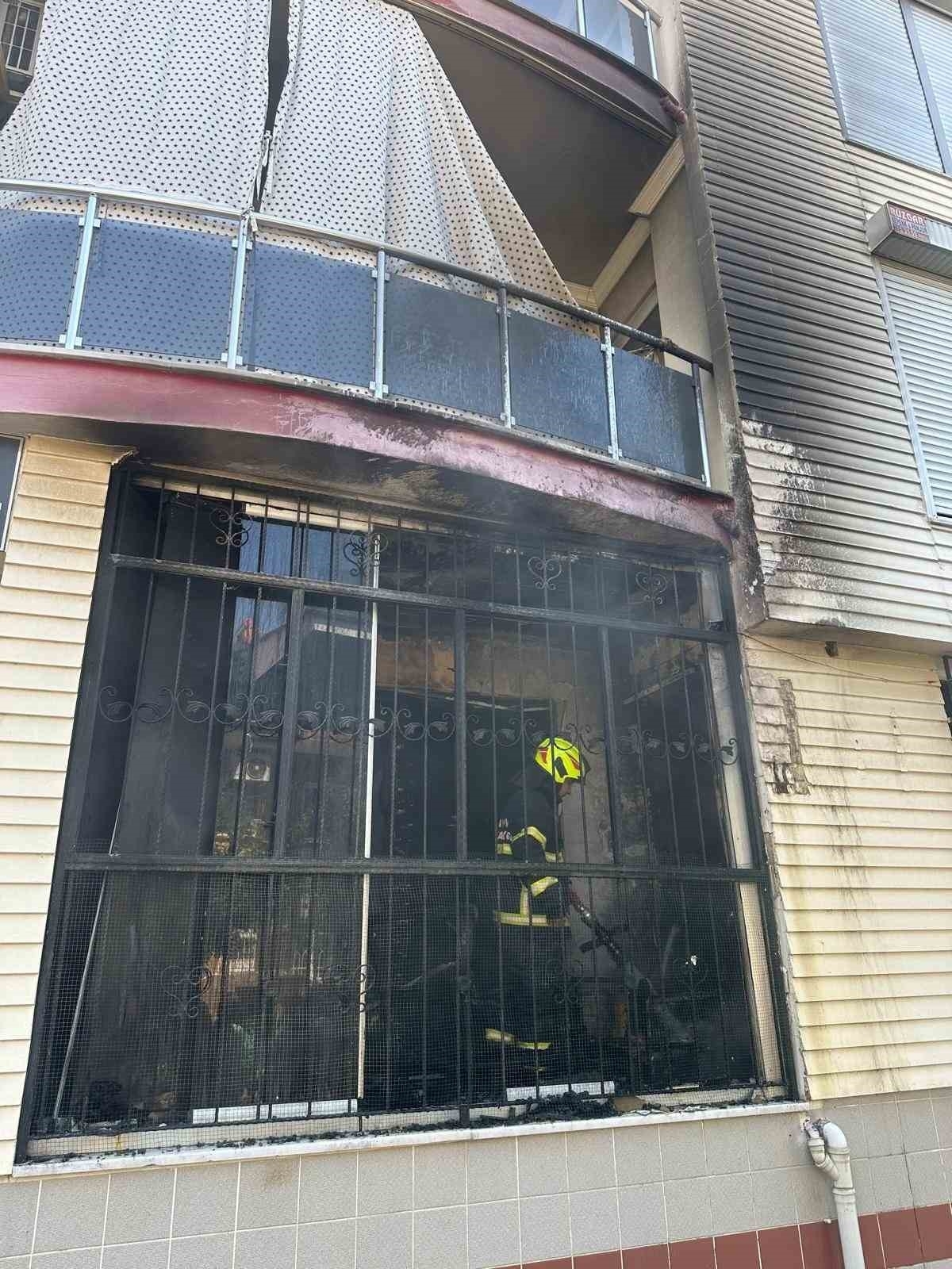 Nazilli’de ev yangını