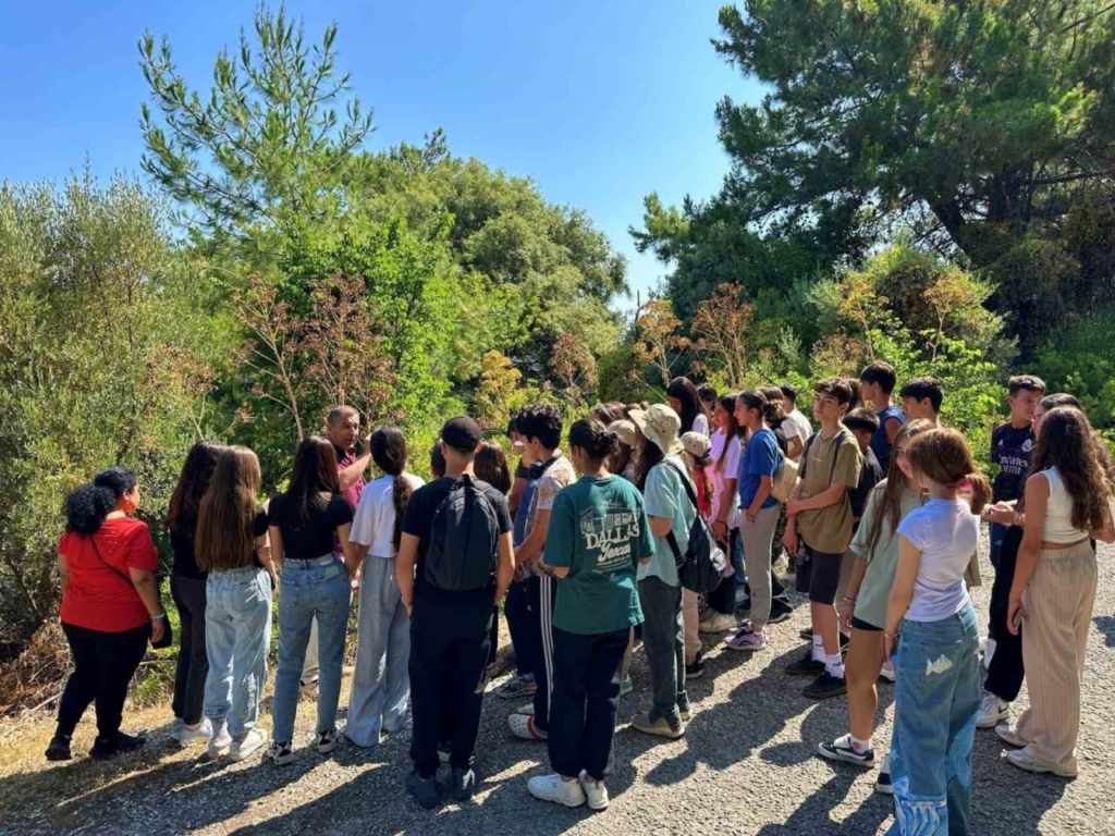ortaokul ogrencileri doganin dilini ogrendi 7d24edd45ce0