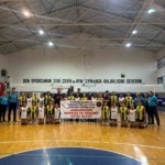 Voleybolcular, jandarmayı unutmadı 1 Voleybolcular, jandarmayı unutmadı