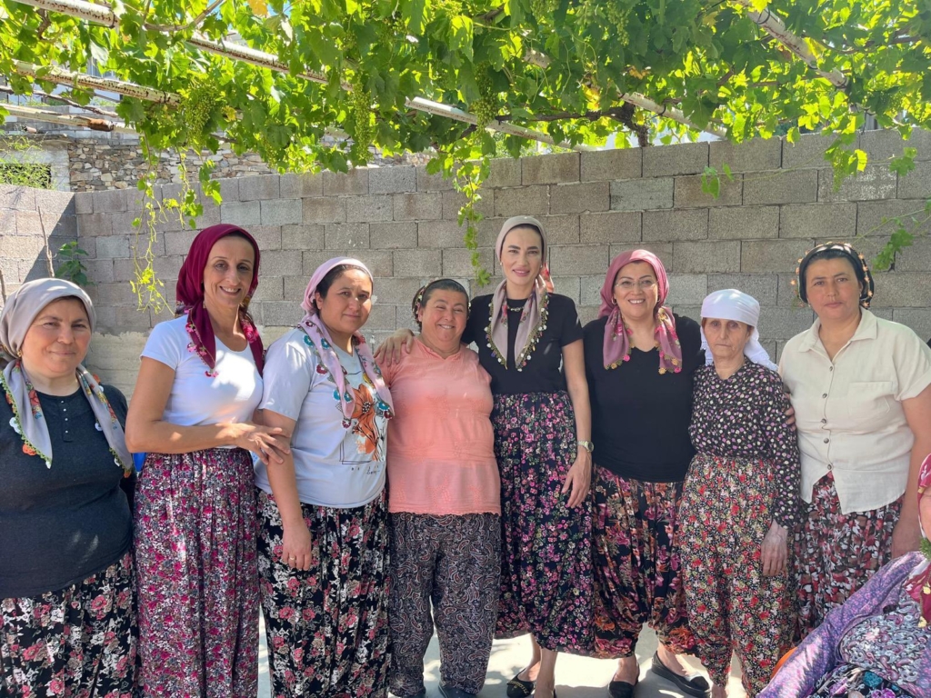 Milletvekili Sarıbaş'tan keyifli görüntüler 2 WhatsApp Image 2025 06 20 at 15.32.37 1 1