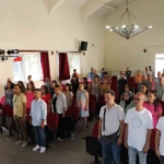 Yıl sonu toplantısında okuldan ayrılan öğretmenlere veda edildi 7 Yıl sonu toplantısında okuldan ayrılan öğretmenlere veda edildi
