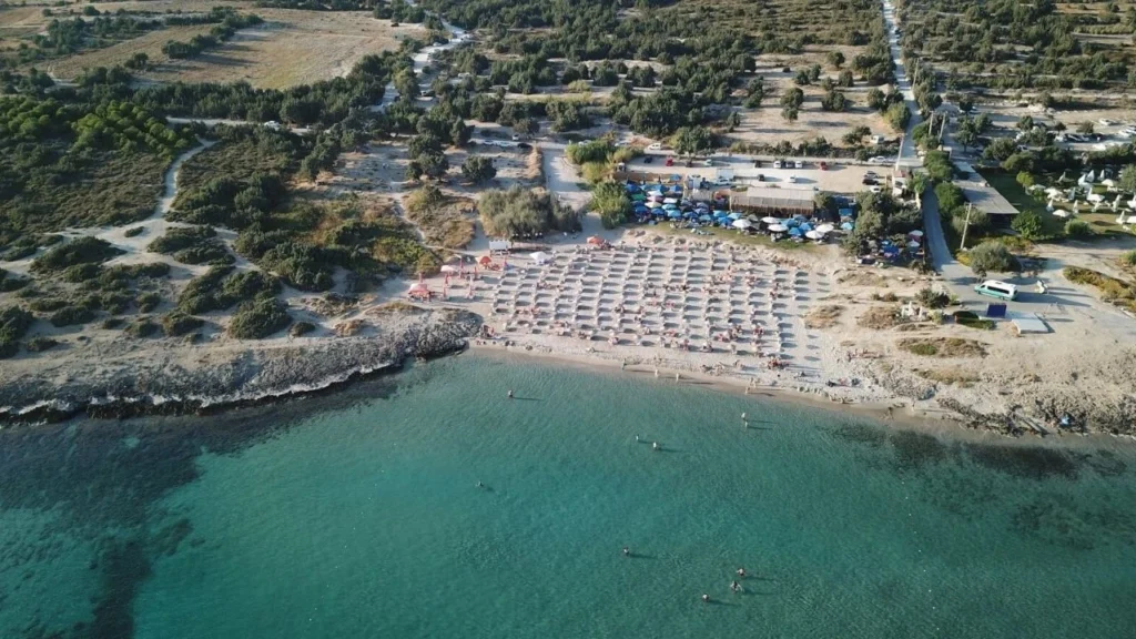 Aydın’da Gezilecek Yerler: Doğayla Tarihin Buluştuğu 7 Muhteşem Rota 9 altinkum plaji nerede altinkum plajina nasil gidilir izi7 iz