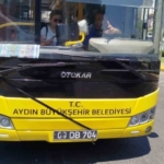 Aydın Büyükşehir Belediyesi toplu ulaşım araçlarına siyah kurdele astı 1 Aydın Büyükşehir Belediyesi toplu ulaşım araçlarına siyah kurdele astı