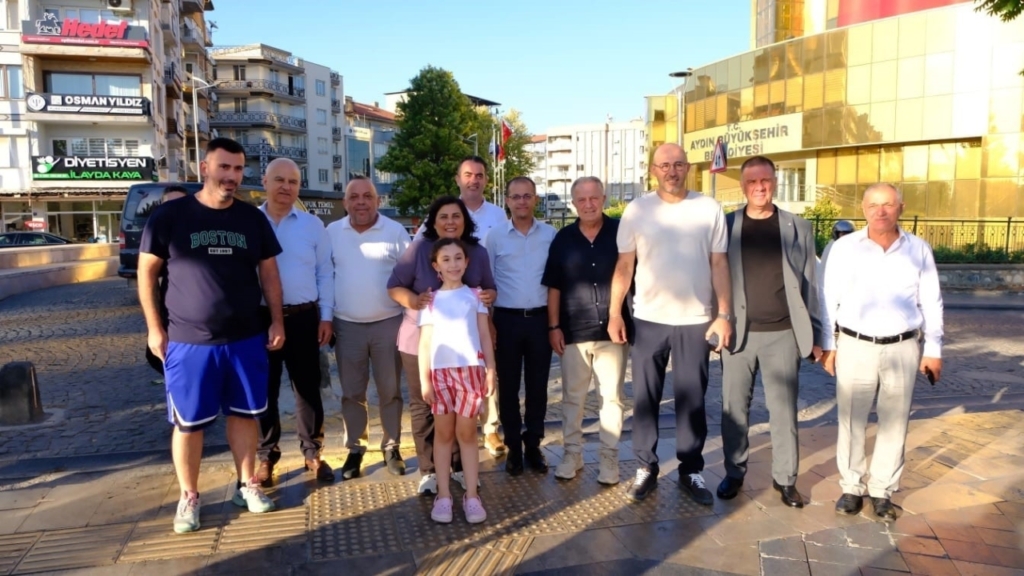 aydin buyuksehir belediyesinden bozdogana hizmet araci destegi f69849a5cc3e