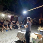 Aydın’da açık hava mezatı ilgi görüyor 3 Aydın’da açık hava mezatı ilgi görüyor