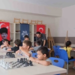 Aydın’da çocuklar satrançla düşünmeyi öğreniyor 10 Aydın’da çocuklar satrançla düşünmeyi öğreniyor