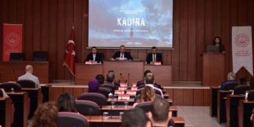 Aydın’da kadına karşı şiddet masaya yatırıldı
