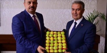 Başkan Erol’dan, Vali Canbolat’a festival daveti