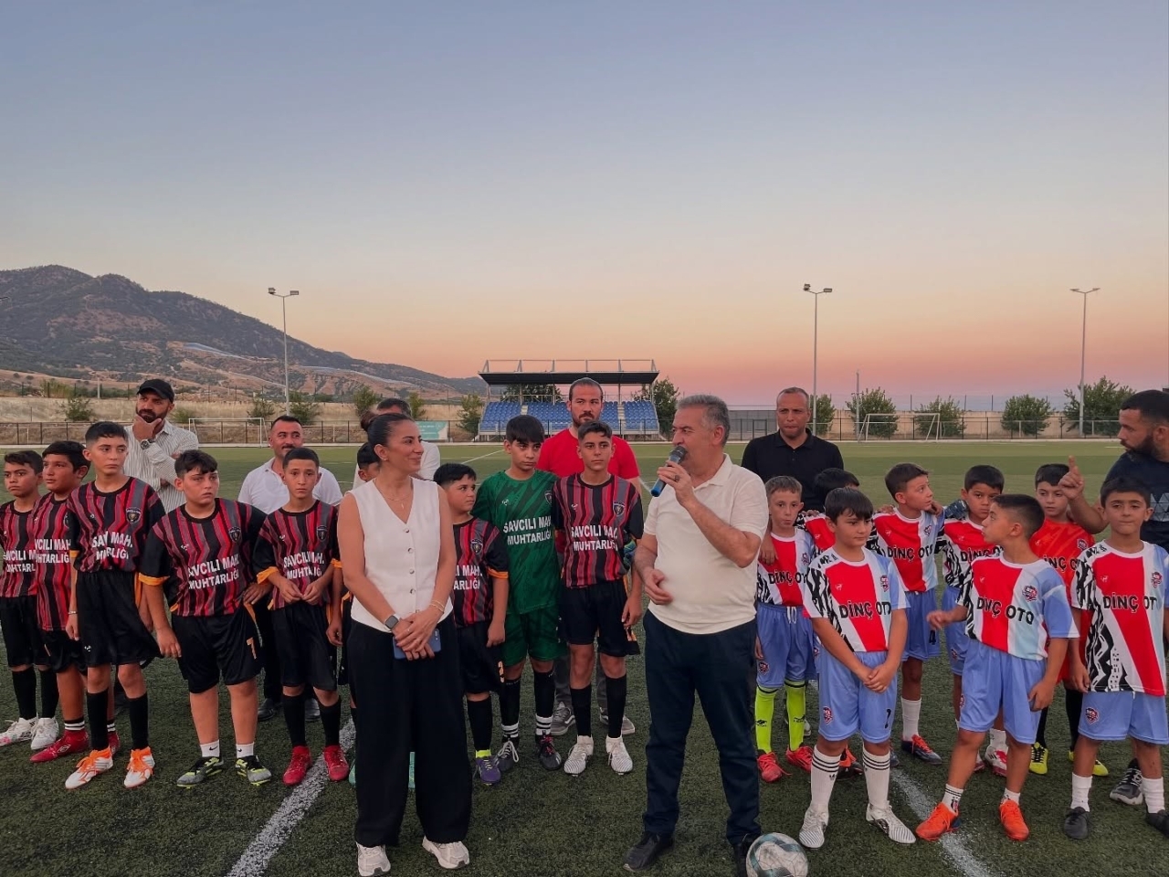 Buharkent’te ’Kentin Çocukları’ futbol turnuvasında ilk düdük çaldı