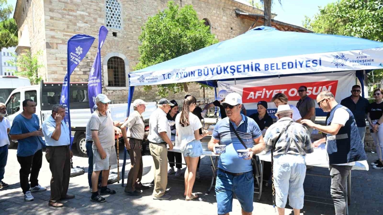 buyuksehir belediyesinden vatandaslara asure ikrami be287e9ce7e9