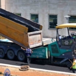 Büyükşehir’in Söke’de yol çalışmaları sürüyor 2 Büyükşehir’in Söke’de yol çalışmaları sürüyor