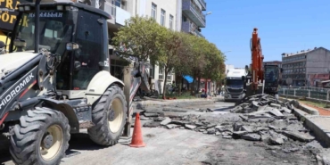 Büyükşehir’in Söke’de yol çalışması devam ediyor