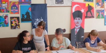 Büyükşehir’in yetişkinler için yaz resim kursları devam ediyor 47 Büyükşehir’in yetişkinler için yaz resim kursları devam ediyor