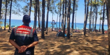 Jandarmadan çevre ve orman yangınlarına karşı bilgilendirme 1 Jandarmadan çevre ve orman yangınlarına karşı bilgilendirme