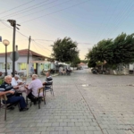 Kahvehane sahiplerinin rekabeti müşteriye yaradı 7 Kahvehane sahiplerinin rekabeti müşteriye yaradı