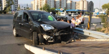 Kırmızı ışık ihlali kaza getirdi: 1 yaralı