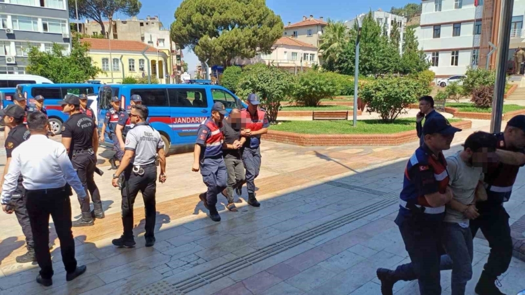 koskteki gazinoda oldurulen ozbek kadinin katil zanlilari adliyeye sevk edildi 6ea1b1c87da3
