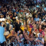Kuşadalılar ‘Yaz Konserleri’ ile eğlendi 7 Kuşadalılar ‘Yaz Konserleri’ ile eğlendi