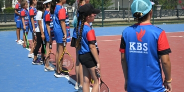 Kuşadası Belediyesi’nden geleceğin sporcularına ücretsiz eğitim desteği 1 Kuşadası Belediyesi’nden geleceğin sporcularına ücretsiz eğitim desteği
