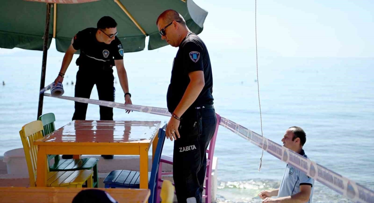Kuşadası plajlarında ‘Kıyı Kanunu’ denetimi