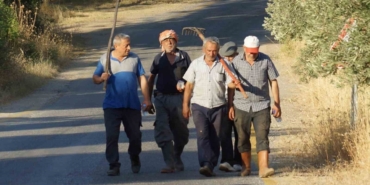 Mahallelerini alevlere karşı savundular