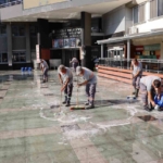 Nazilli meydanı temizilendi 3 Nazilli meydanı temizilendi