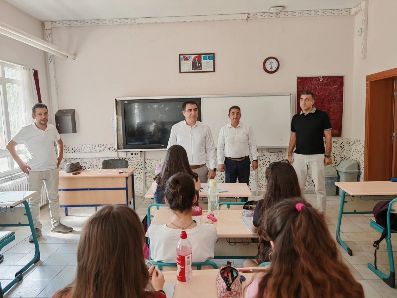 Nazilli Milli Eğitim Müdürü Şimşek, DYK kurslarındaki öğrencilerle buluştu