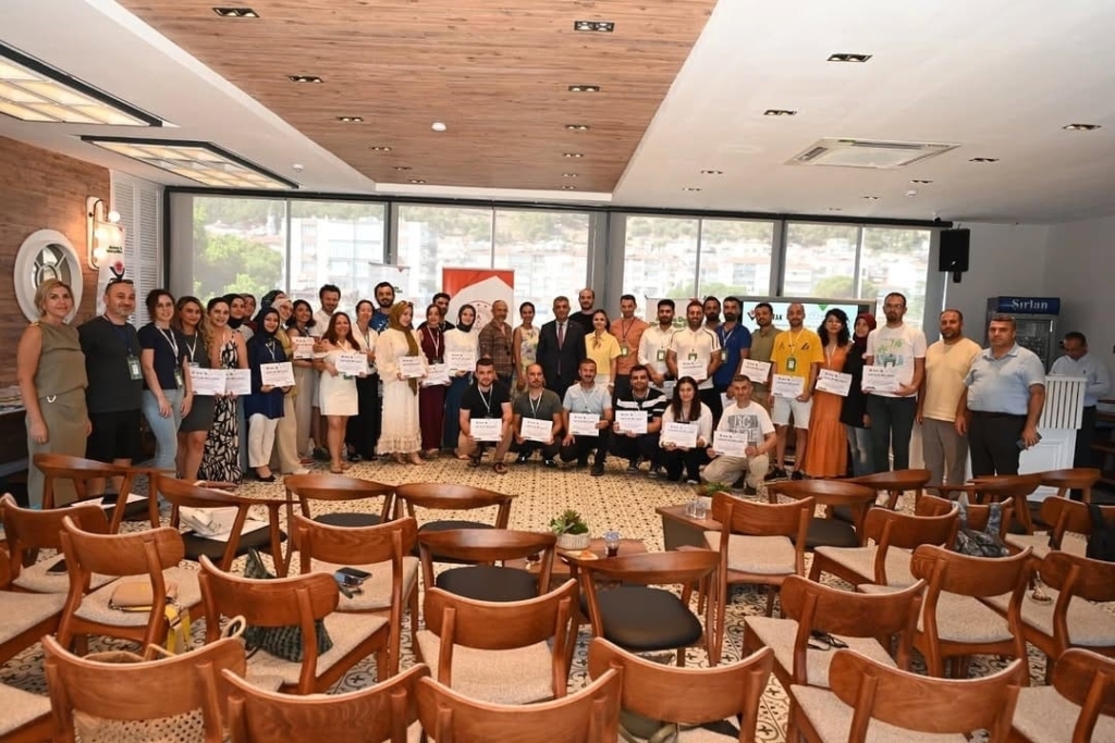 "Okulum Doğa, Materyalim Doğal" Projesi’nin doğa temelli eğitim yolculuğu tamamlandı 4 okulum doga materyalim dogal projesinin doga temelli egitim yolculugu tamamlandi 0817d35a5862