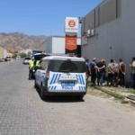 Aydın'da ticari araçla çarpışan motosikletteki yolcu ve sürücü ağır yaralandı 6 Ticari araçla çarpışan motosikletteki yolcu ve sürücü ağır yaralandı
