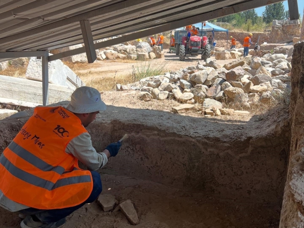 tralleis antik kentinde italyan arkeologlar kazilarina basladi 18bb919b8040