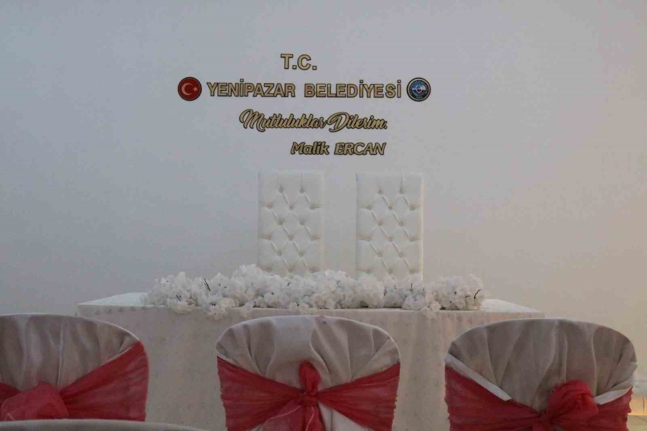 Yenilenen Yenipazar Nikah Salonu çiftlerini bekliyor 1 yenilenen yenipazar nikah salonu ciftlerini bekliyor f9d6dc1ea68b