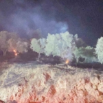 Zeytinlik alanda çıkan yangın ekiplerin erken müdahalesi ile büyümeden söndürüldü 6 Zeytinlik alanda çıkan yangın ekiplerin erken müdahalesi ile büyümeden söndürüldü