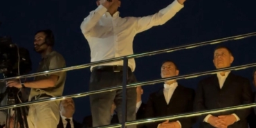 Geçişi kabullenemeyen Özgür Özel, Çerçioğlu'nu istifaya davet etti 5 WhatsApp Image 2025-08-18 at 21.29.05