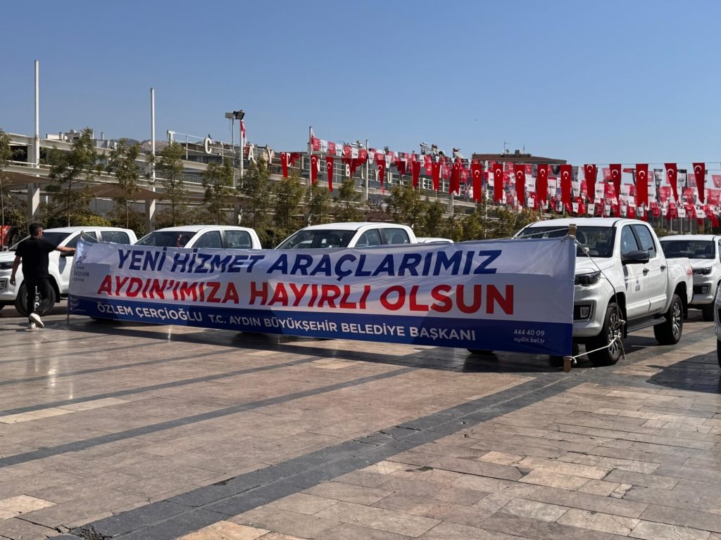 Araç filosu güçlendi, plakalar dikkat çekti 6 WhatsApp Image 2025 08 19 at 10.52.30