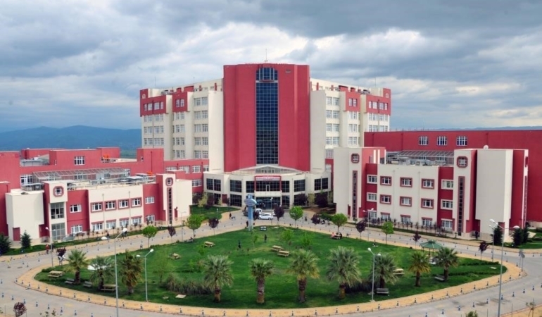 ADÜ Tıp Fakültesi Hastanesi’nden açıklama: Ameliyathanedeki cihaz arızalandığı için hastaların ameliyatı ertelendi 9 ADÜ Tıp Fakültesi Hastanesi’nden açıklama: Ameliyathanedeki cihaz arızalandığı için hastaların ameliyatı ertelendi