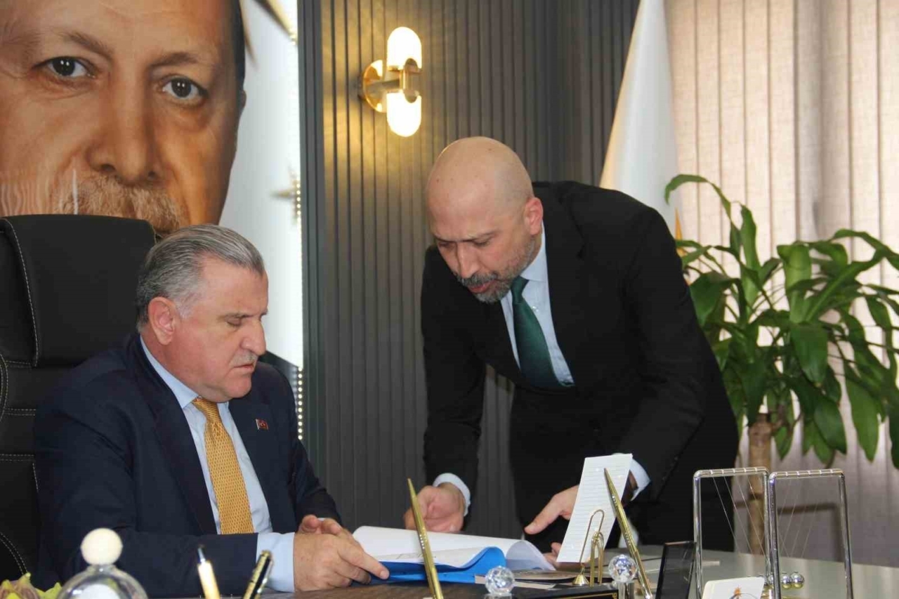 Söke’li Başkan Arıkan, AK Parti’ye çabuk ısındı