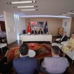 AKP'li Aydın Büyükşehir Belediyesi'nin ilk misafiri Bakan Bak oldu 10 Büyükşehir’in ilk misafiri Bakan Bak oldu
