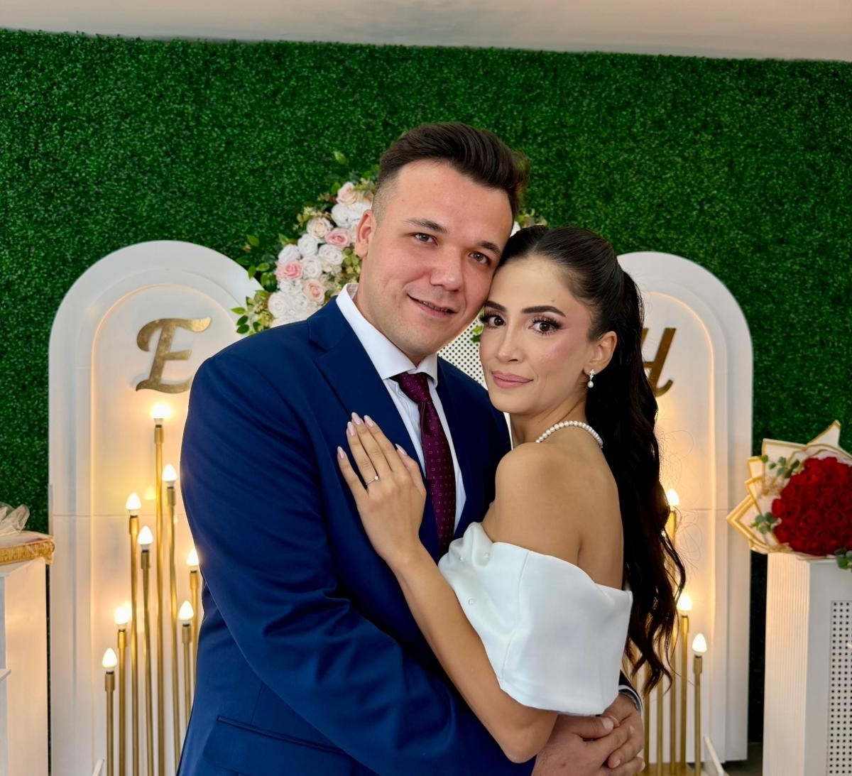 Aydın’da Hasan Ulusoy ile Esra Tekin nişanlandı