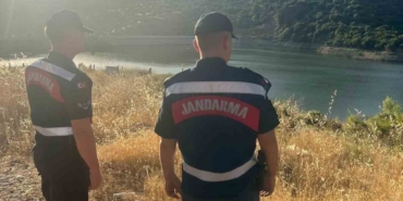 Jandarma boğulma olaylarının önlenmesi için sahaya indi 8 Jandarma boğulma olaylarının önlenmesi için sahaya indi