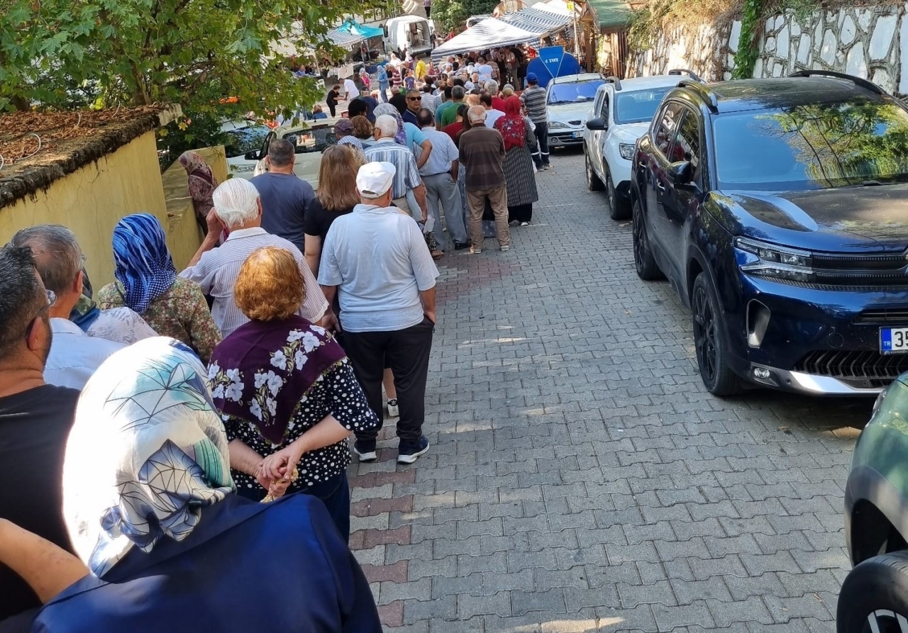 Karacasu’da geleneksel ‘Galleaşı Dedesi Hayırı’ yapıldı