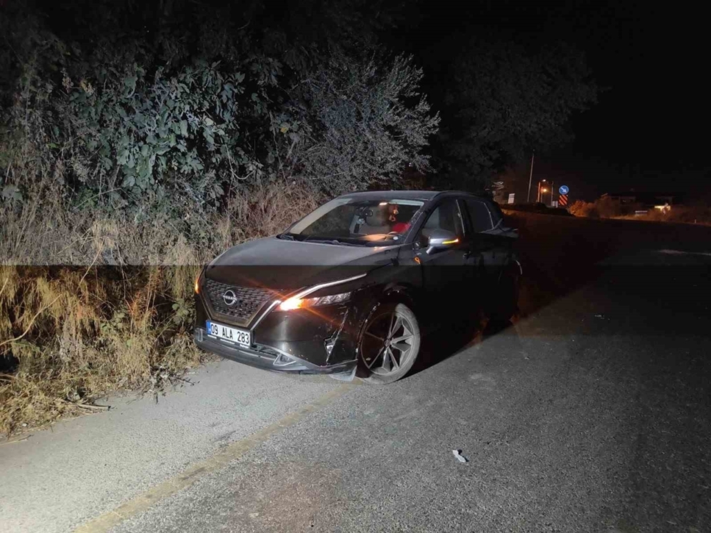 Kuşadası’nda otomobil ile motosiklet kafa kafaya çarpıştı: 1 ölü 6 kusadasinda otomobil ile motosiklet kafa kafaya carpisti 1 olu 8f6c953e814e