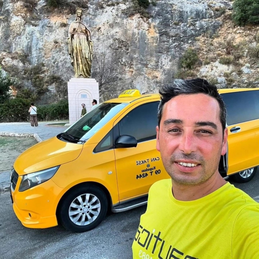 Kuşadası’nda taksici bıçaklı saldırıda hayatını kaybetti 4 kusadasinda taksici bicakli saldirida hayatini kaybetti 5700d6fc13fd