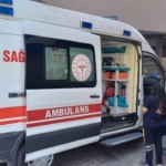 Efeler'de motosikletten düşen sürücü yaralandı 5 Motosikletten düşen sürücü yaralandı