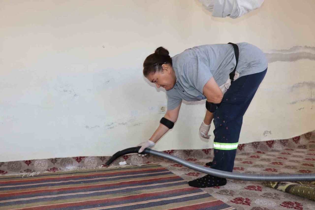 Nazilli Belediyesi’nden kapalı pazar mescitlerinde kapsamlı temizlik