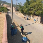 Nazilli Belediyesi’nden Pirlibey’de temizlik atağı 5 Nazilli Belediyesi’nden Pirlibey’de temizlik atağı
