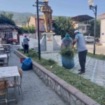 Nazilli Belediyesi’nden Pirlibey’de temizlik atağı 6 Nazilli Belediyesi’nden Pirlibey’de temizlik atağı